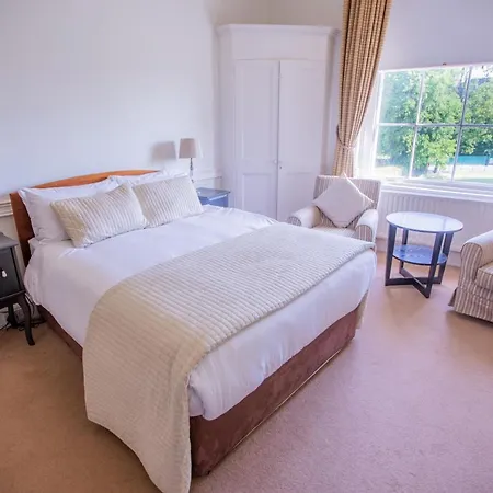 College Hospitality *