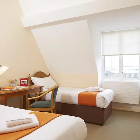 Campus Hostel *