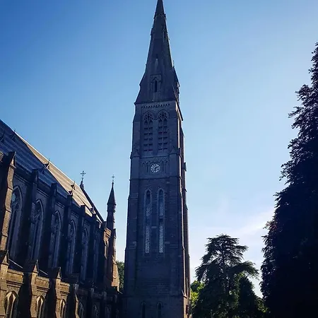 بيت شباب College Hospitality ماينوث