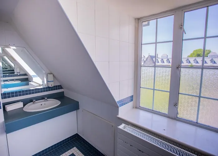 College Hospitality Hostel