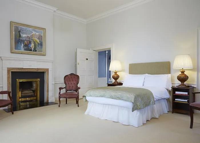 Hostel College Hospitality *