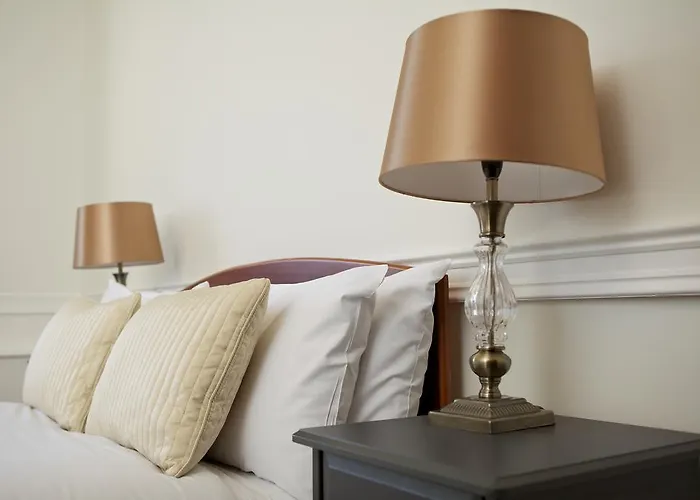 Hostel College Hospitality *